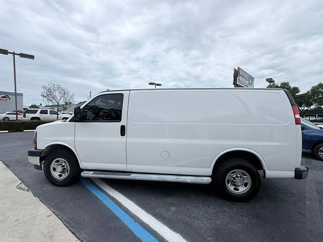 2021 Chevrolet Express 2500