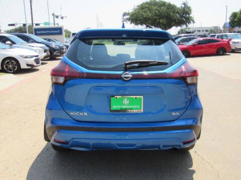 2024 Nissan Kicks SR