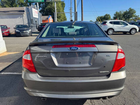 2012 Ford Fusion SE