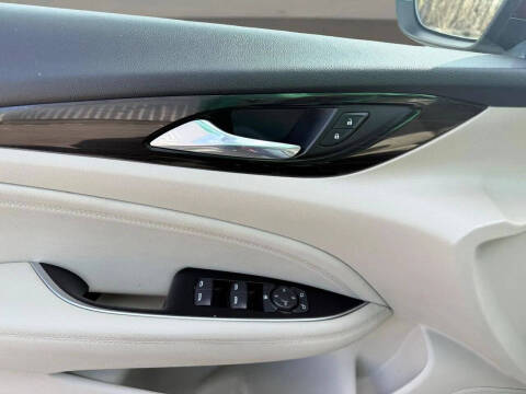 2018 Buick Regal Sportback Essence