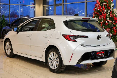 2026 Toyota Corolla Hatchback SE