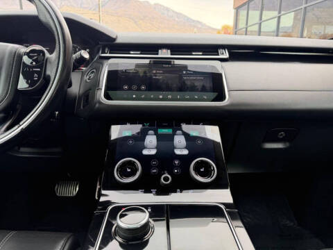2018 Land Rover Range Rover Velar P250 R-Dynamic HSE