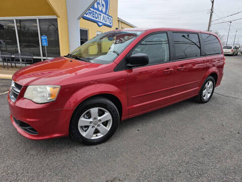 2013 Dodge Grand Caravan for sale at Buy Here Pay Here Lawton.com in Lawton OK