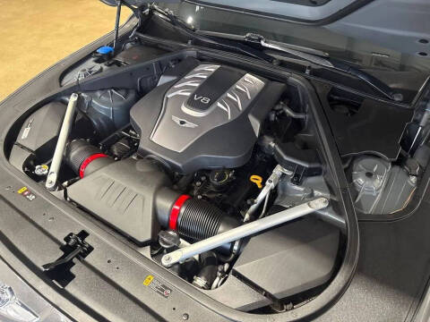 2020 Genesis G90 5.0 Ultimate