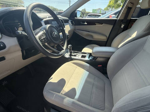 2017 Kia Sorento LX V6