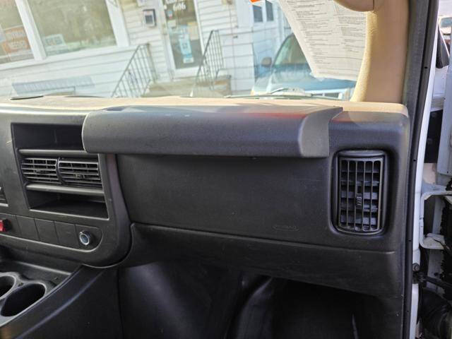 2011 Chevrolet Express 2500