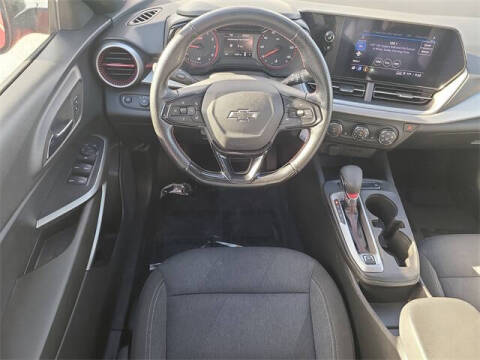 2024 Chevrolet Trax RS