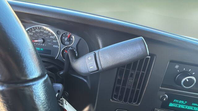 2023 Chevrolet Express 3500