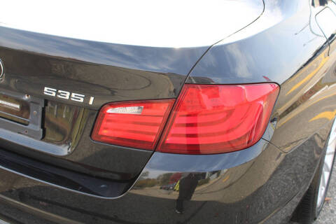 2011 BMW 5 Series 535i