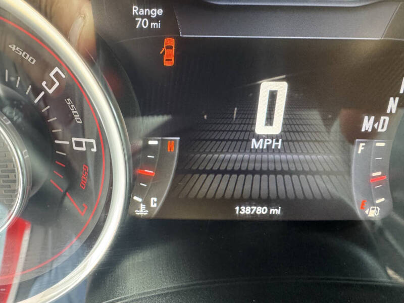 2015 Dodge Challenger SXT Plus