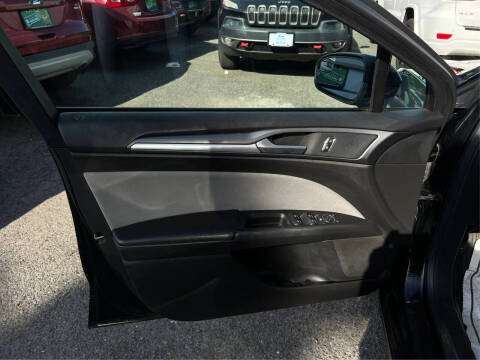 2016 Ford Fusion S