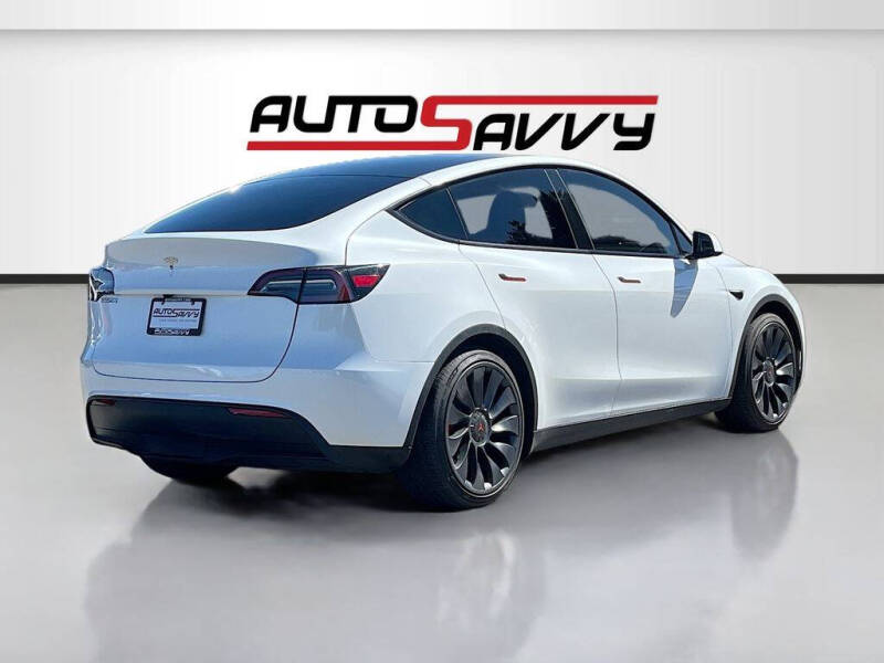 2024 Tesla Model Y Performance