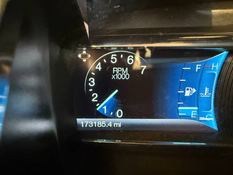 2015 Ford Taurus SEL