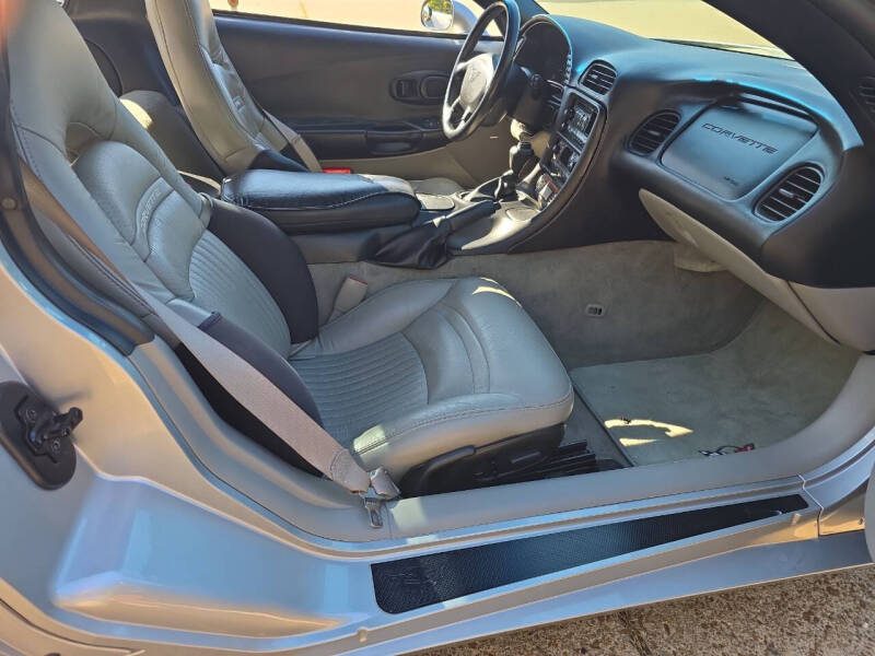 2004 Chevrolet Corvette