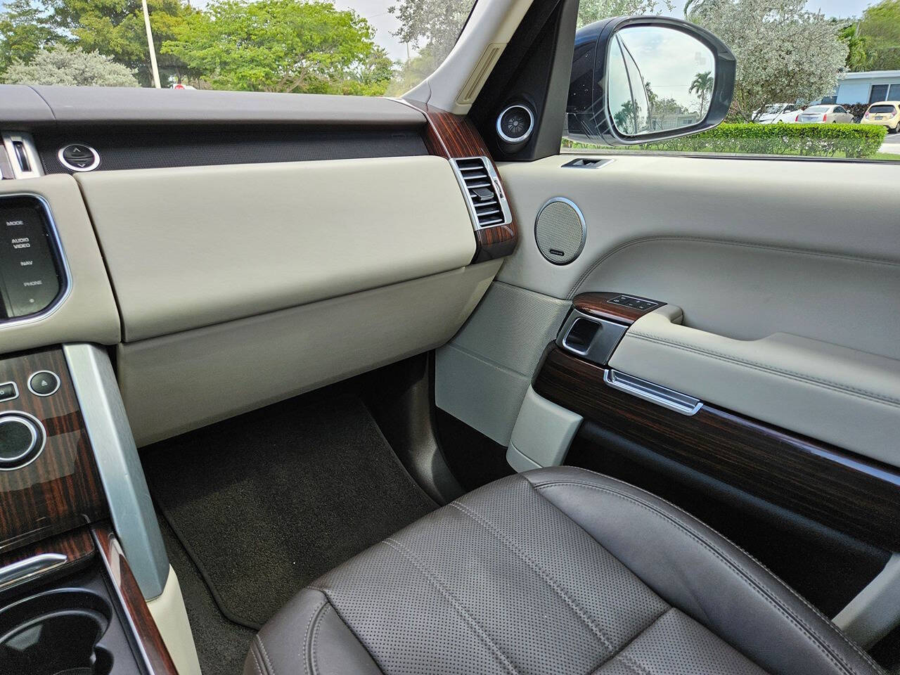 2014 Land Rover Range Rover 45