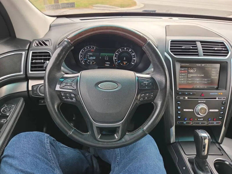 2016 Ford Explorer Platinum