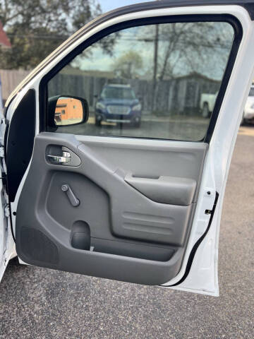 2016 Nissan Frontier S