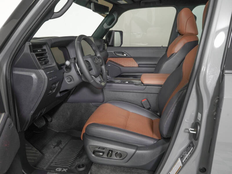 2025 Lexus GX 550 Luxury+
