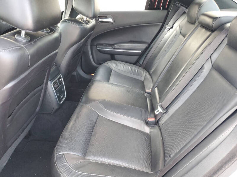 2019 Dodge Charger SXT