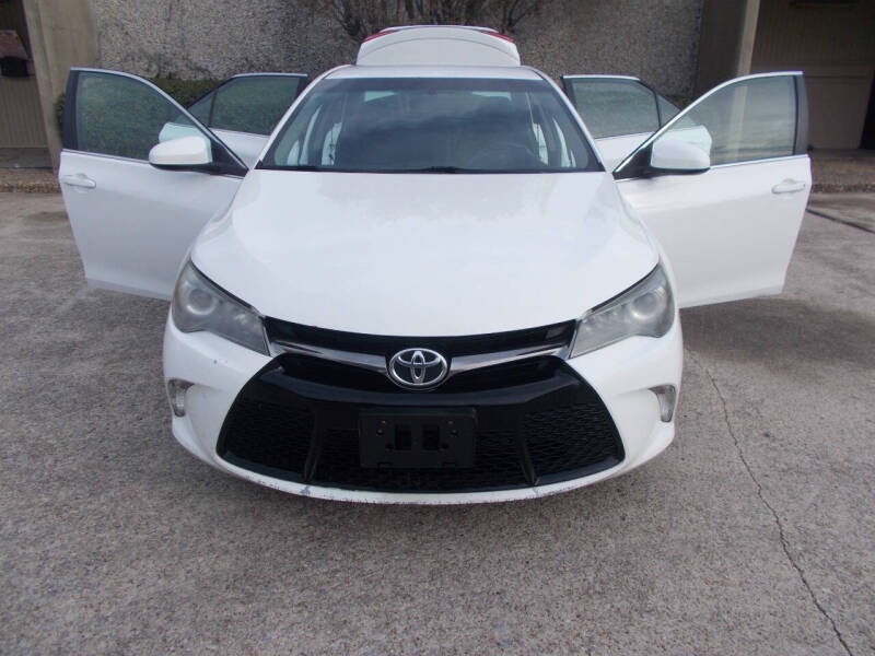 2017 Toyota Camry SE