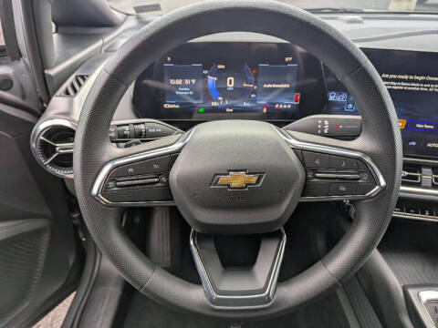 2026 Chevrolet Equinox EV LT 1