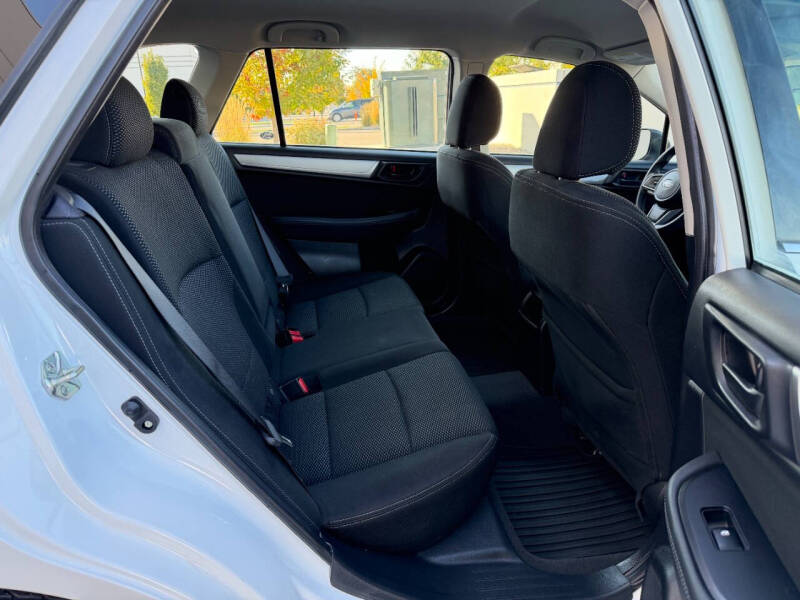 2018 Subaru Outback 2.5i