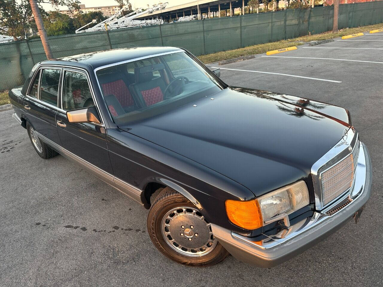 1988 Mercedes-Benz 420-Class  - $8,900