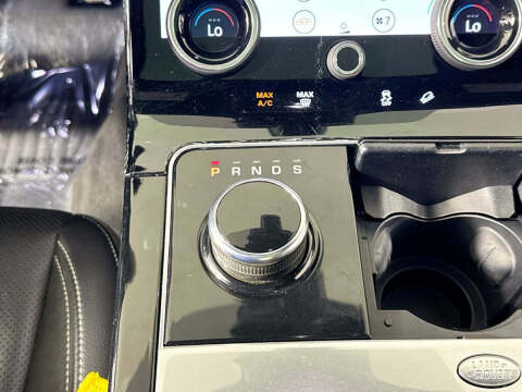 2019 Land Rover Range Rover Velar P250 R-Dynamic SE