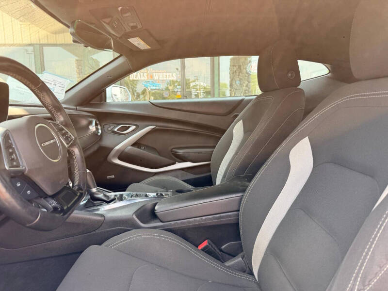 2021 Chevrolet Camaro LT1