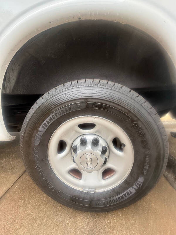 2019 Chevrolet Express 2500