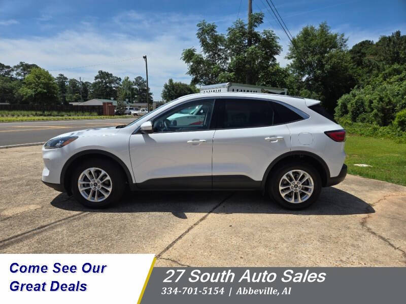 2020 Ford Escape SE