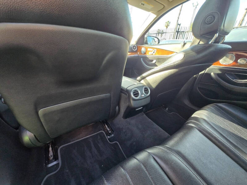 2018 Mercedes-Benz E-Class E 300