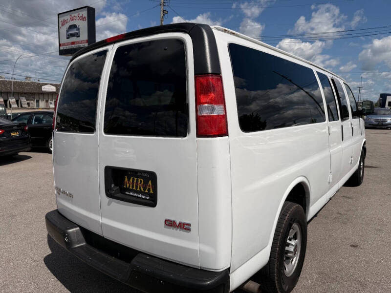 2017 GMC Savana LS 3500