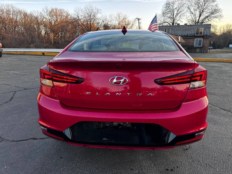 2020 Hyundai Elantra SEL