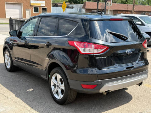 2015 Ford Escape SE