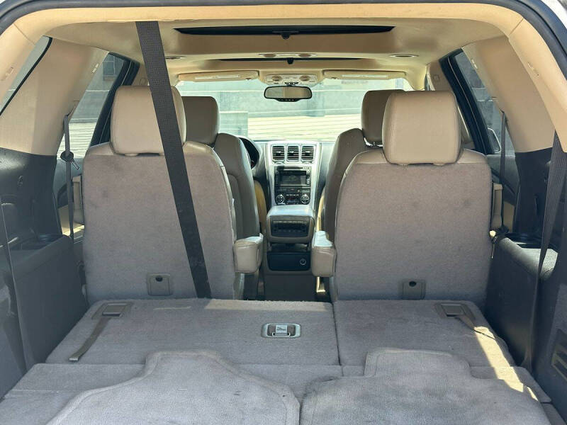 2011 GMC Acadia SLT-1