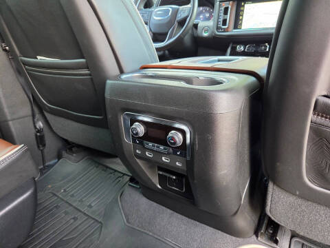 2023 GMC Yukon Denali Ultimate