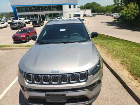 2023 Jeep Compass Latitude Lux