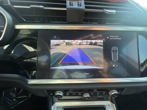 2021 Audi Q3 quattro Premium 40 TFSI