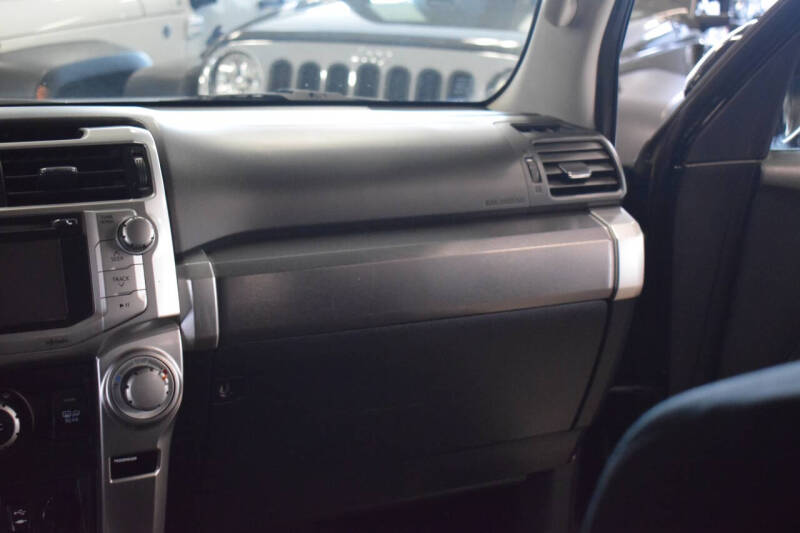 2014 Toyota 4Runner SR5