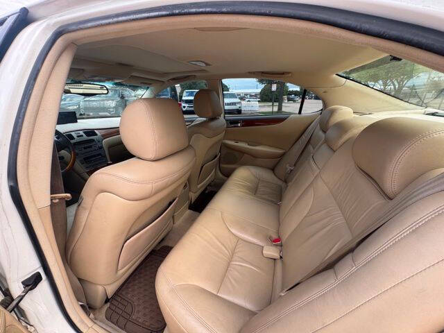 2005 Lexus ES 330