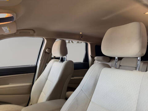2021 Jeep Grand Cherokee Laredo E