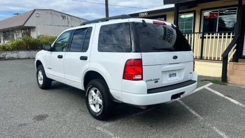 2005 Ford Explorer XLT