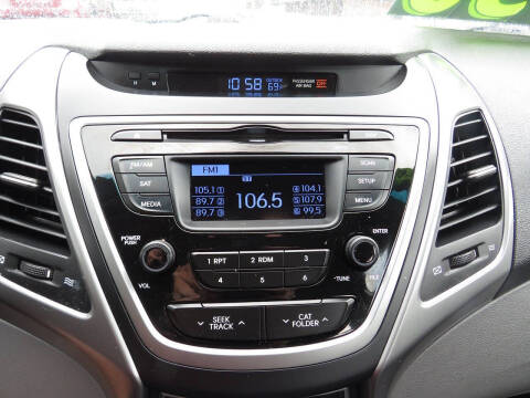 2015 Hyundai Elantra SE