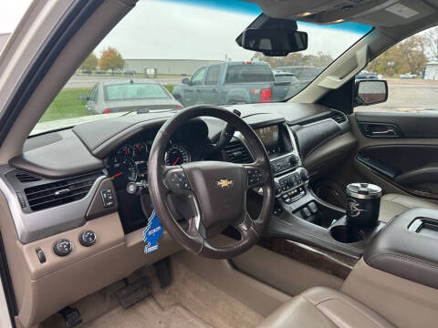 2015 Chevrolet Suburban LT