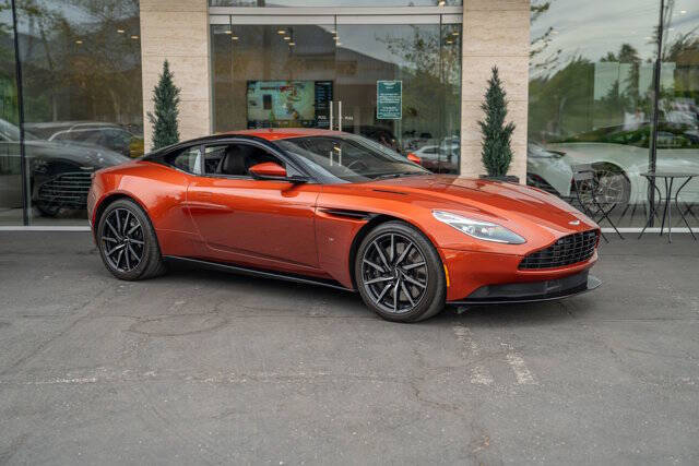 2017 Aston Martin DB11 46