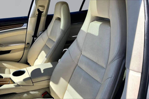2011 Porsche Panamera