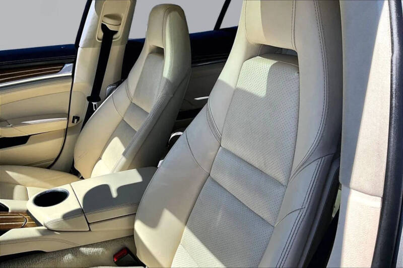 2011 Porsche Panamera