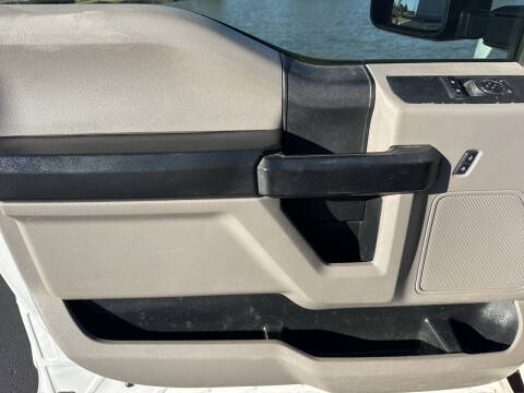 2017 Ford F-350 Super Duty XLT