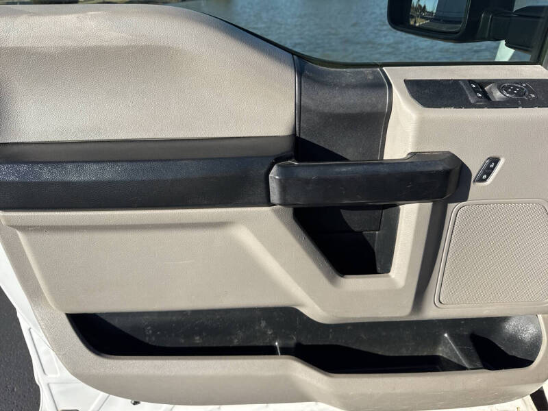 2017 Ford F-350 Super Duty XLT